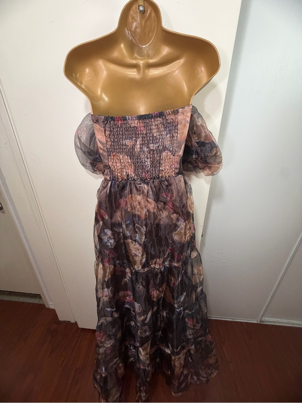 Lulus Exquisite Brown Finesse Floral Organza Off The Shoulder Maxi Dress NWT XL - Picture 7 of 16